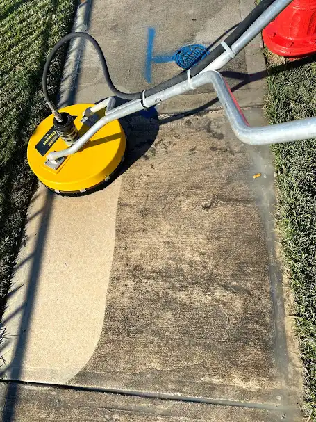 Pressure Washing Service in Melbourne, FL